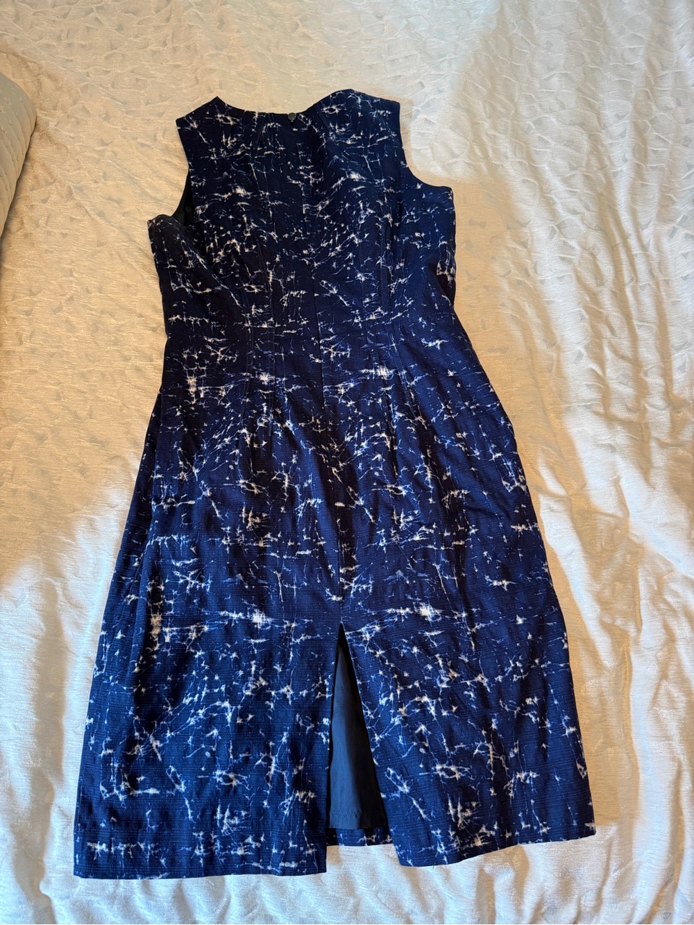 Great Condition, Michael Kors Navy Blue Sleeveless Tie-Dye Midi Dress - Picture 2 of 4